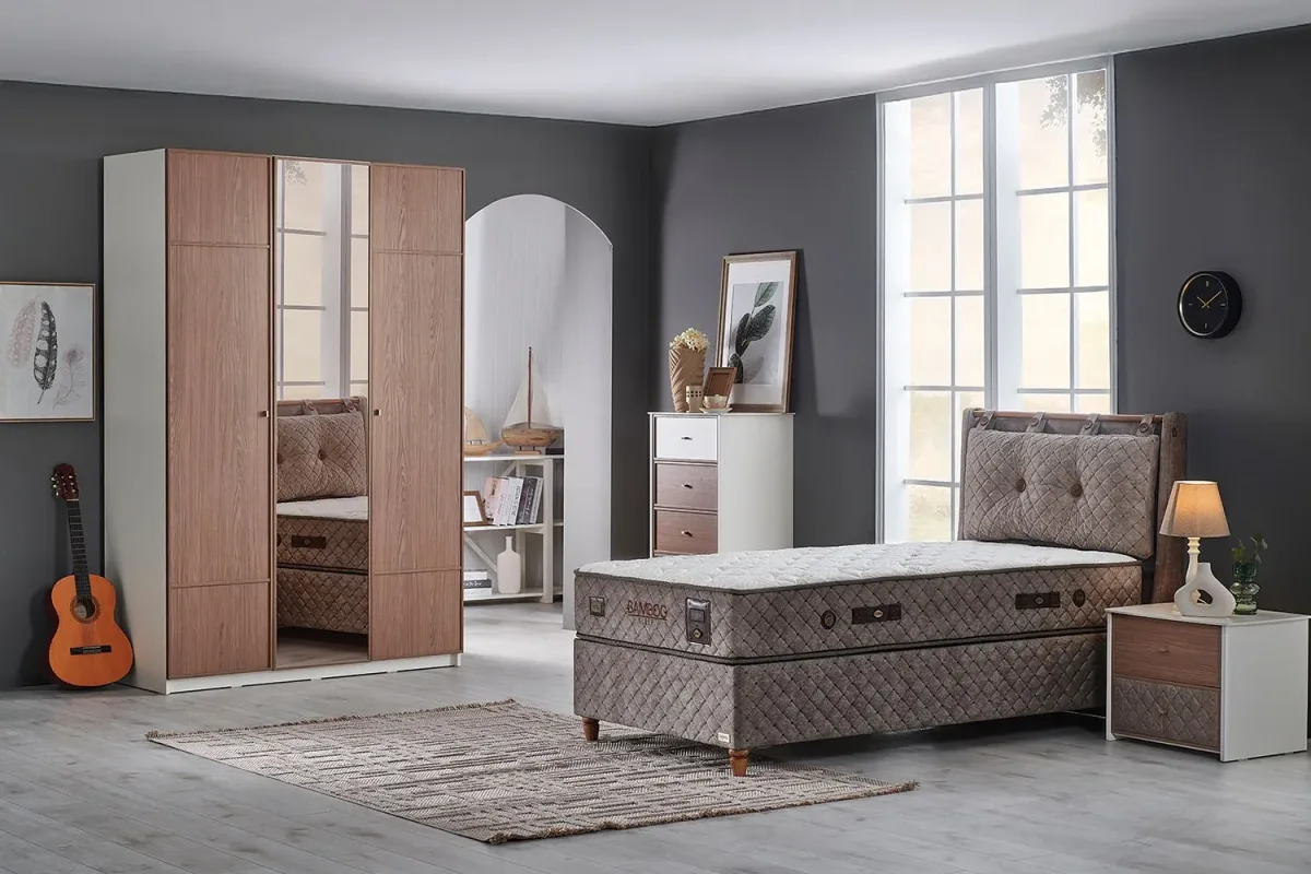 Bambi Bamboo Sleep Set - yatak odasında, farklı açıdan