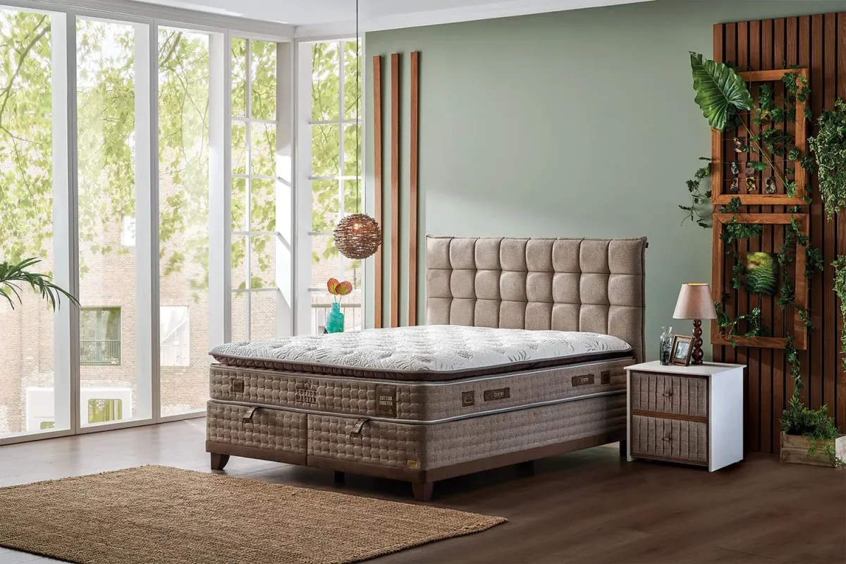 Bambi Cotton Master Set - yatak odasında, geniş açı