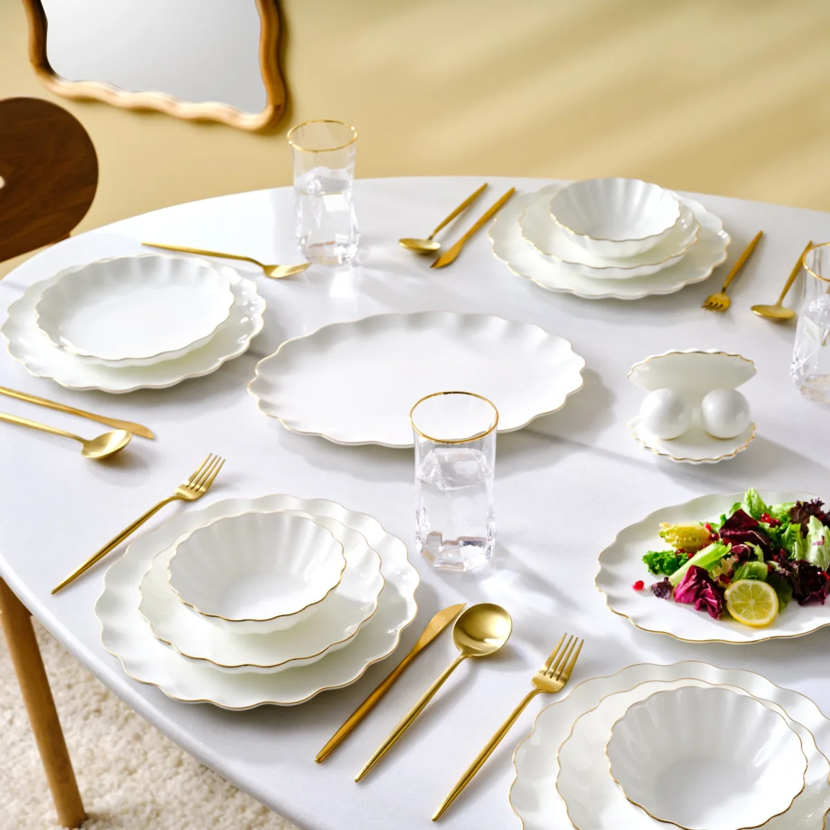 Karaca Red Carpet Collection Fine Pearl Extra Shell 55 Parça 12 Kişilik Yemek Takımı Gold - görsel 2