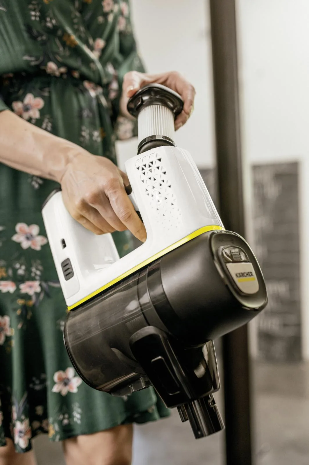 Kärcher VC 6 Cordless ourFamily Pet Kablosuz Dikey Süpürge, Evcil Hayvan Başlıklı - görsel 3