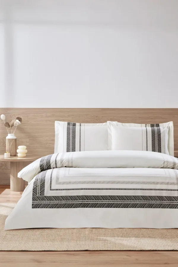 Özdilek Blend Çift Kişilik Lastikli Çarşaf Nevresim Takımı