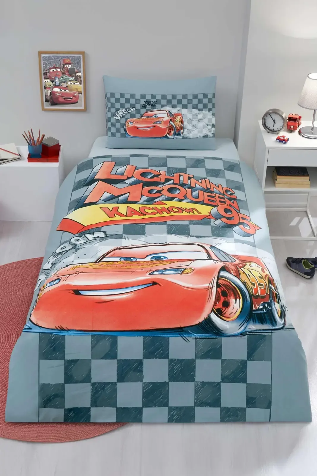 Özdilek Cars Mcqueen Speed Tek Kişilik Disney Lisanslı Lastikli Çocuk Nevresim Takımı