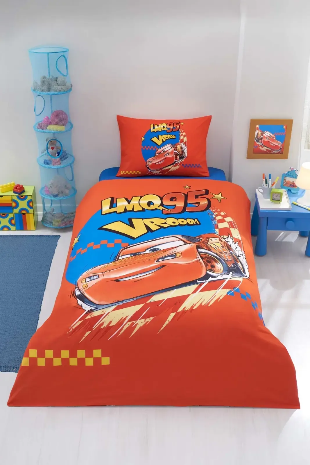 Özdilek Cars Neon Drift Tek Kişilik Disney Lisanslı Lastikli Çocuk Nevresim Takımı