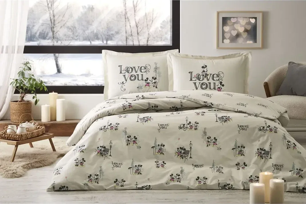 Özdilek Mickey & Minnie Mouse Love You Çift Kişilik Disney Lisanslı Lastikli Çarşaf Nevresim Takımı - görsel 2