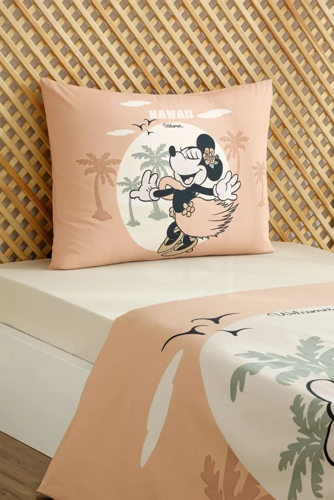 Özdilek Minnie Mouse Hawai Tek Kişilik Disney Lisanslı Lastikli Çocuk Nevresim Takımı - görsel 3